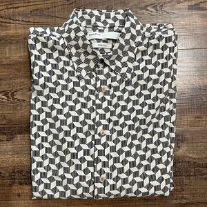 Perry Ellis 100% Silk Mens Button Down